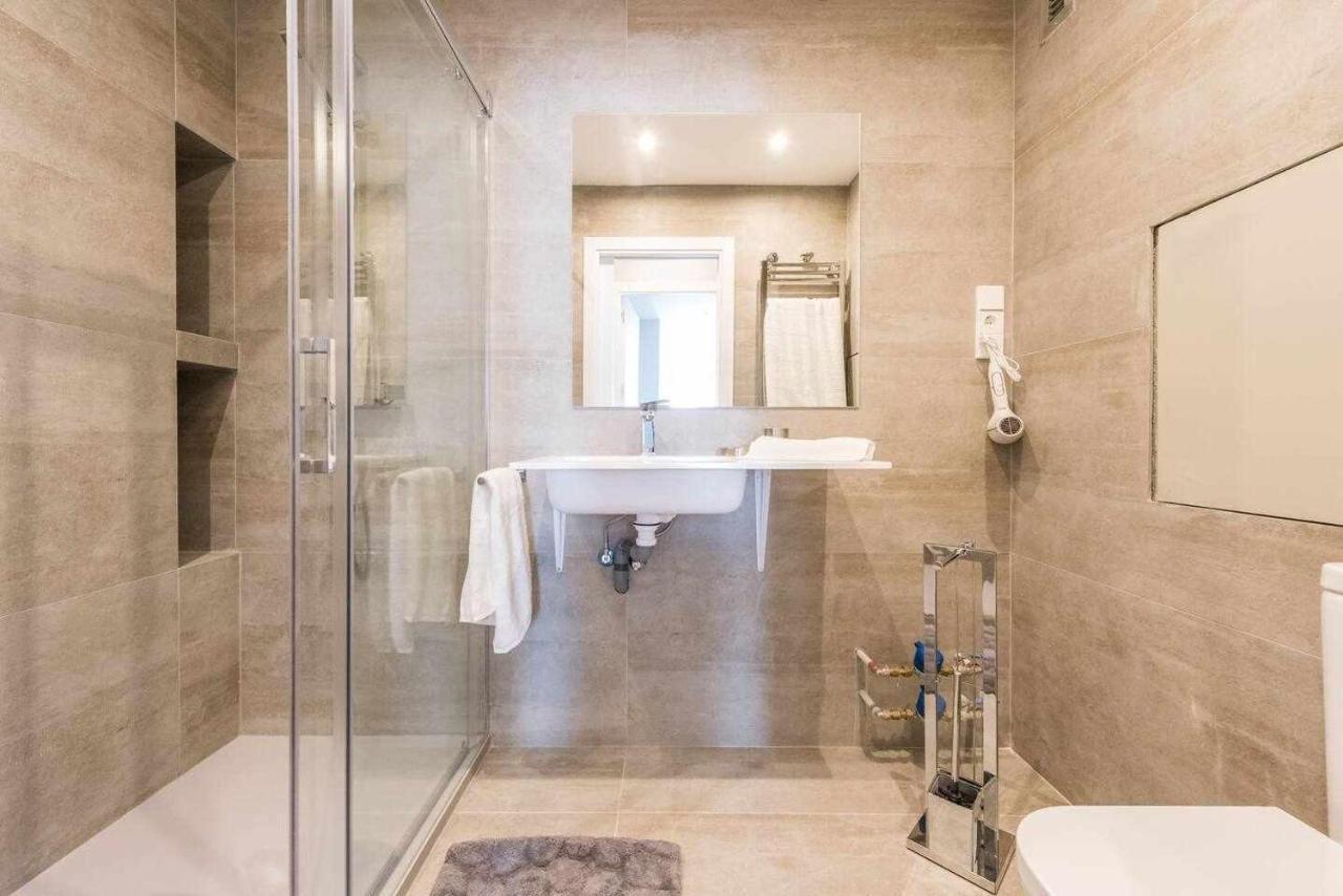 Apartamento Lujo Princesa Gran Via Madrid Eksteriør billede